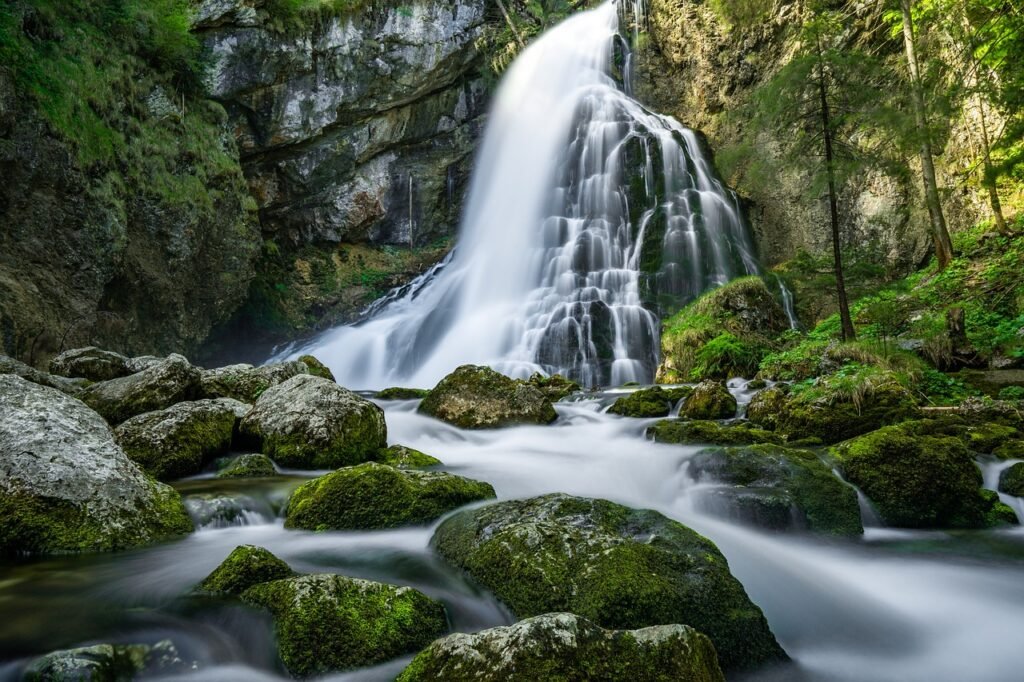 waterfalls, rocks, moss-4821153.jpg